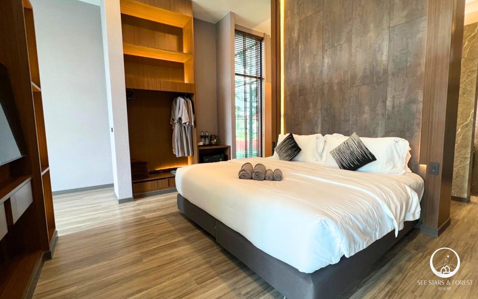 See Stars & Forest Resort Amphoe Sawang Daen Din Экстерьер фото